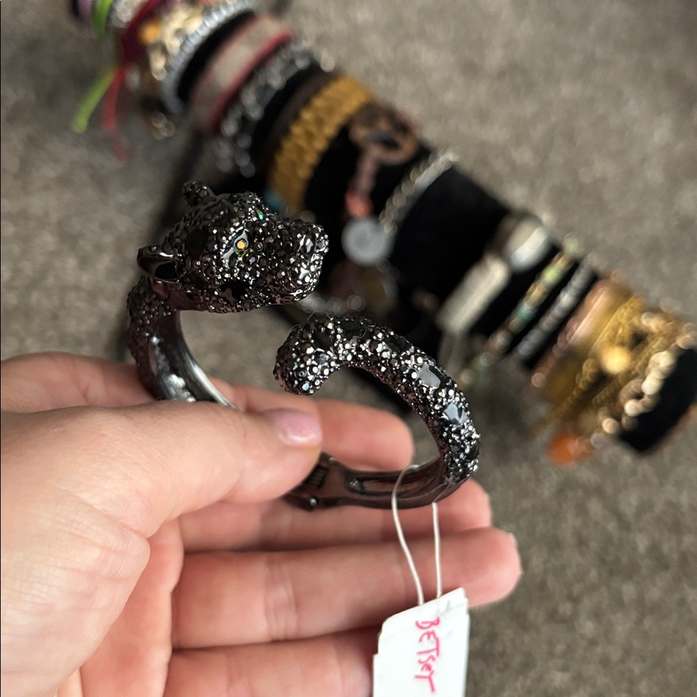 Betsey Johnson Black Crystal Panther Cuff Bracelet - Picture 3 of 3